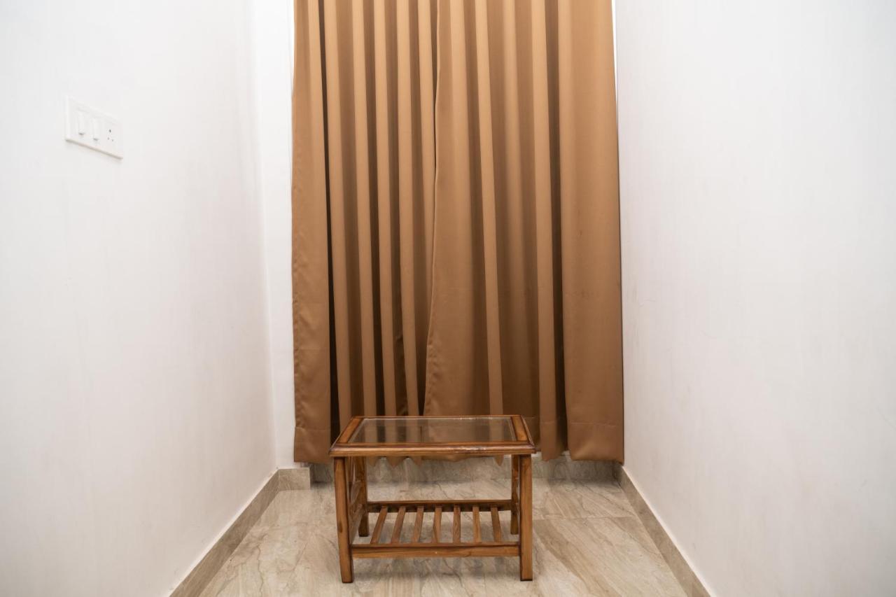 Hotel Holy Land Varanasi Exterior foto